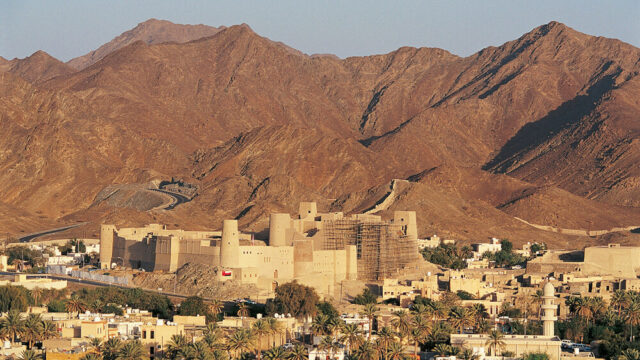 bahlafort otour قلعة بهلاء اوتور3